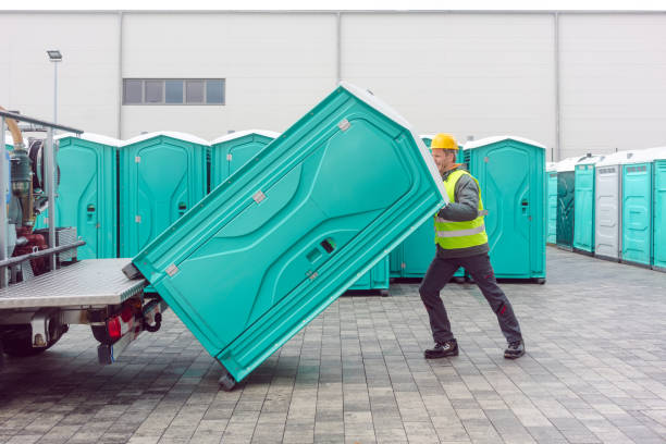 Portable Toilet Options We Offer in Lloyd Harbor, NY