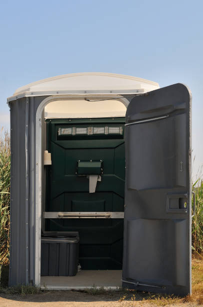Best Portable restroom trailer rental  in Lloyd Harbor, NY